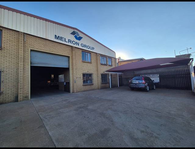 620M² WAREHOUSE FOR SALE IN KNIGHTS